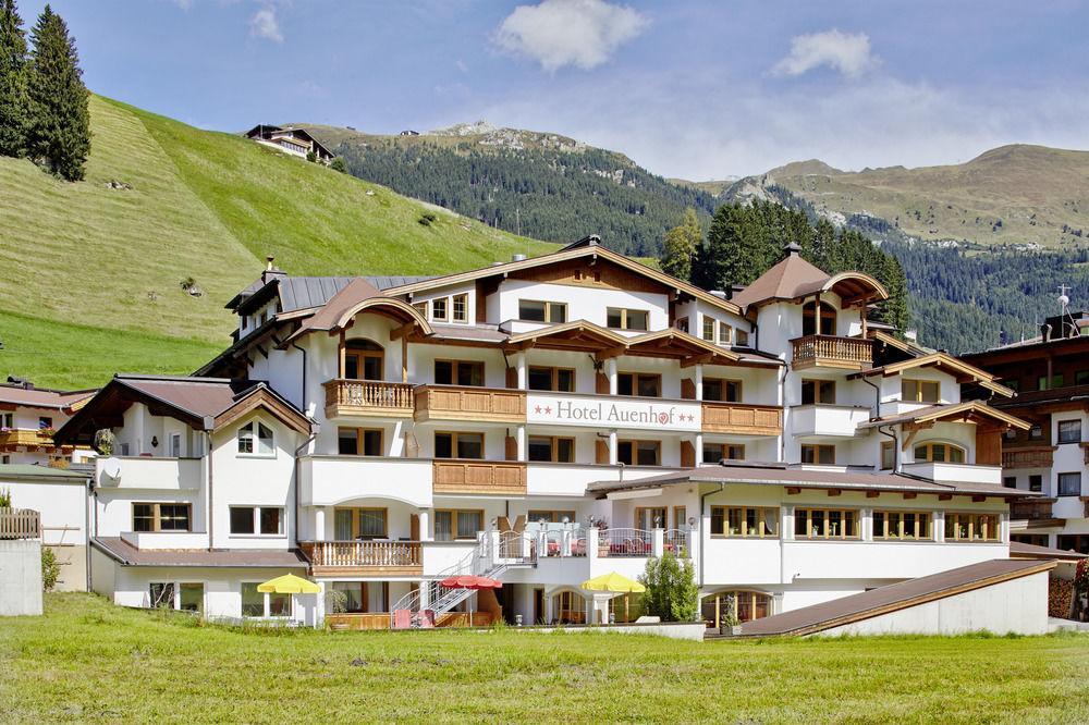 Auenhotel Tux Bagian luar foto